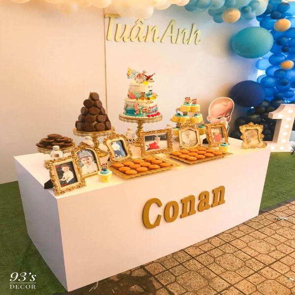Trang trí sinh nhật bằng bong bóng màu xanh - Ảnh 2