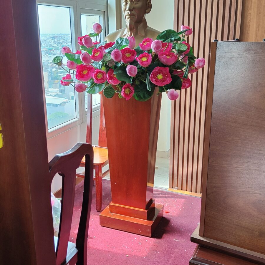 Trang trí Tượng Bác - Mẫu 2