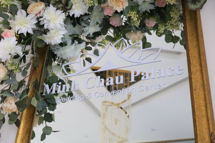 Trang trí không gian màu hồng pastel cho Minh Châu Place - Ảnh 6