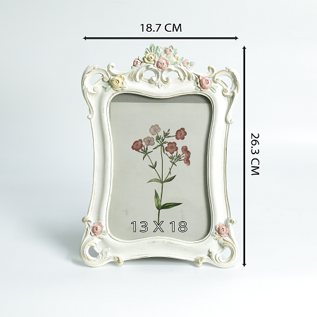 Khung ảnh hoa hồng nhỏ điểm 4 góc K31F075W