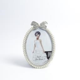 Khung ảnh kim loại hạt trai K31M057 - KH
