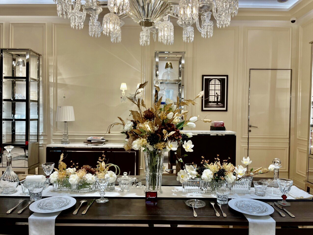 Trang trí Baccarat - Ảnh 4