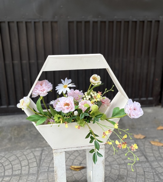 hộp hoa mẫu đơn hồng