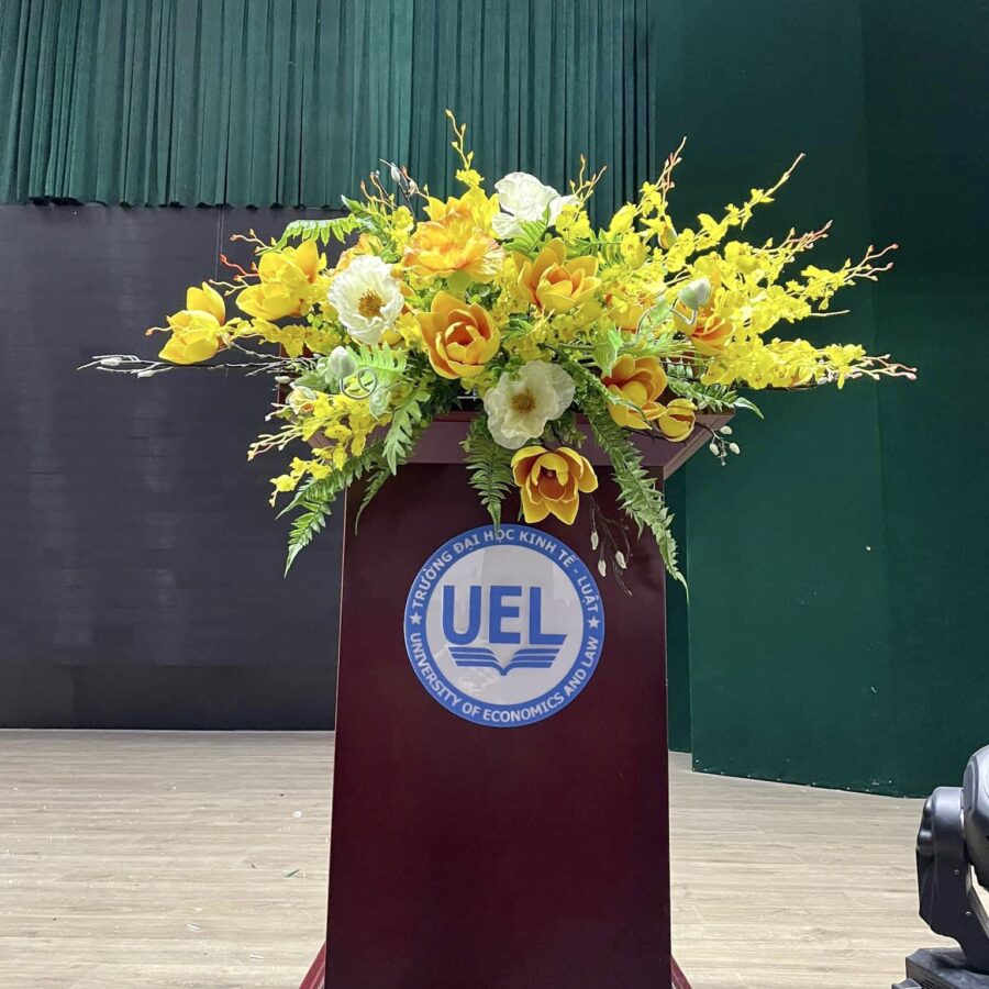 Hoa bục phát biểu 02 - LC